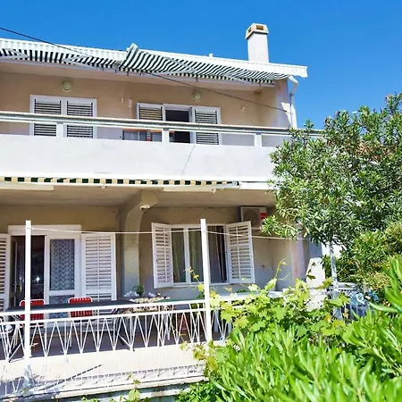 Apartments Villa Milenka Novalja Exterior foto